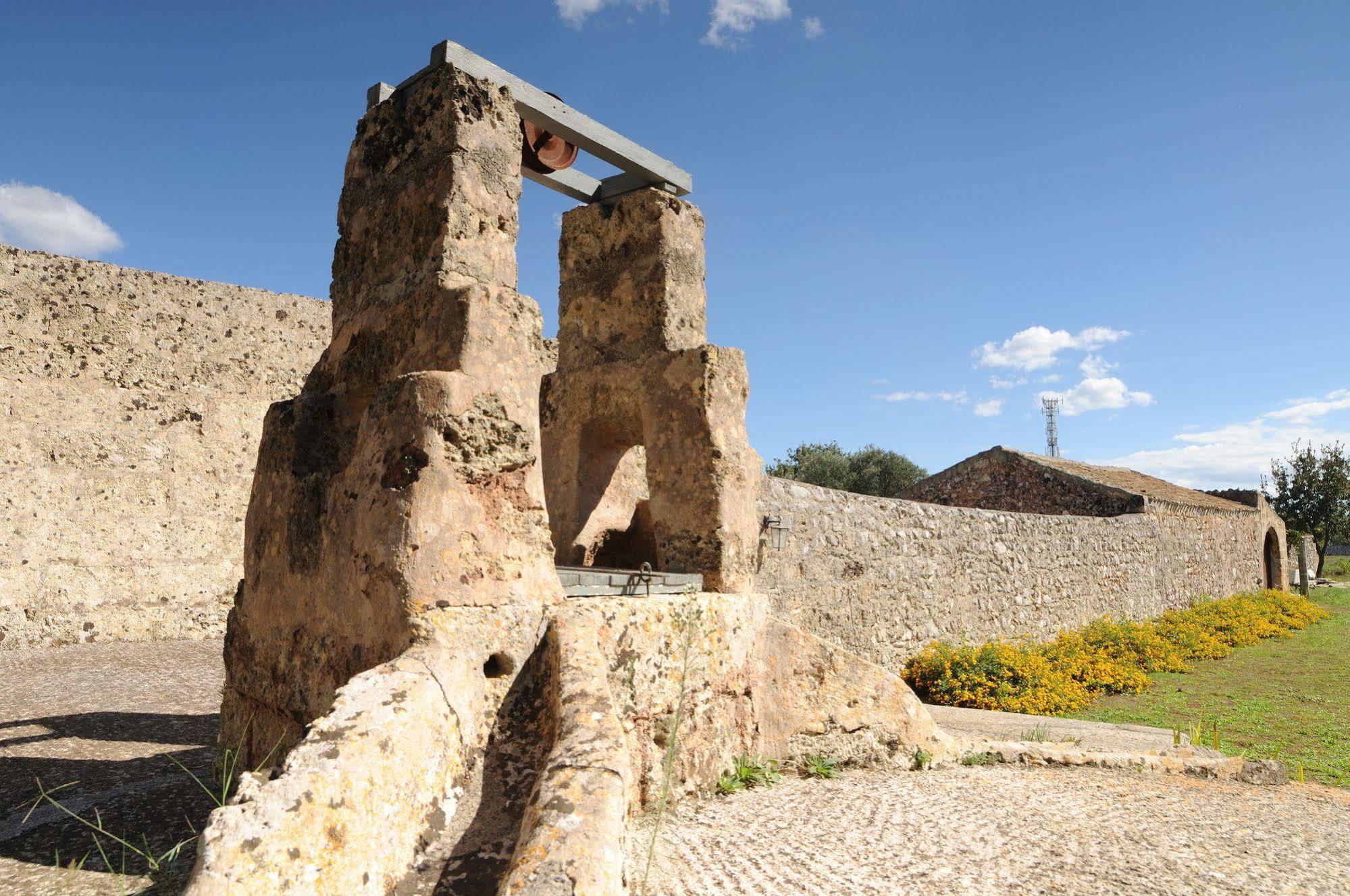 Alojamento de Acomodação e Pequeno-almoço Masseria Uccio 3*